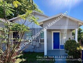Building Photo - 1107 Polk St