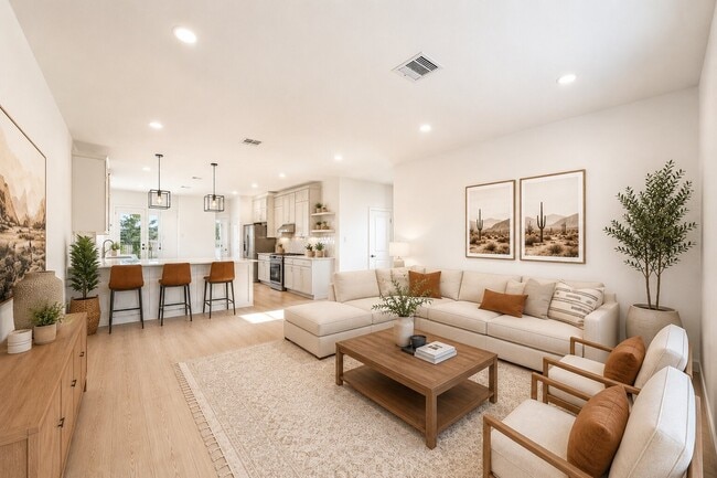 Building Photo - 27439 Sunterra Village Dr