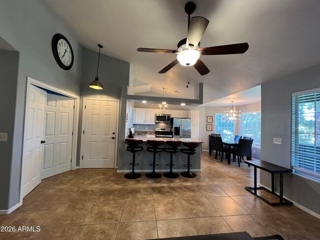 Building Photo - 255 S Kyrene Rd