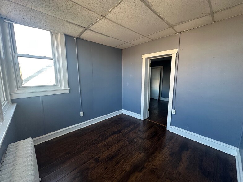 Building Photo - 4507 Disston St