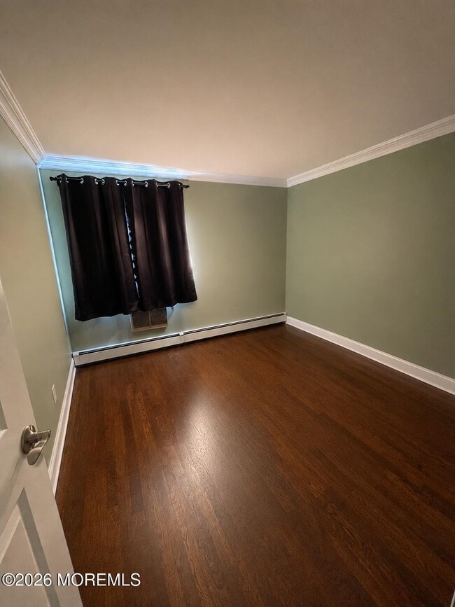 Building Photo - 915 Cricket Ln