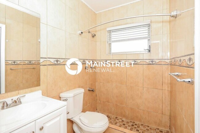 Building Photo - 2 Bedroom Pet-Friendly Home in Miramar, FL...