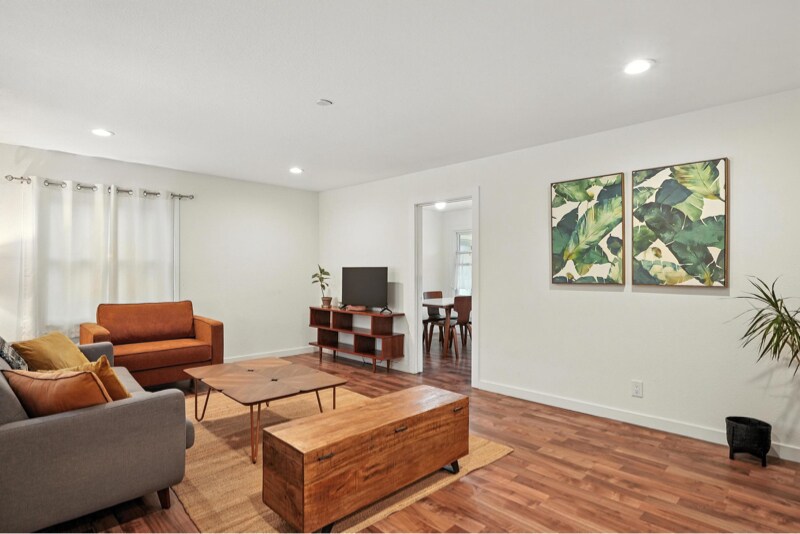 Building Photo - 2656 Kevin Rd