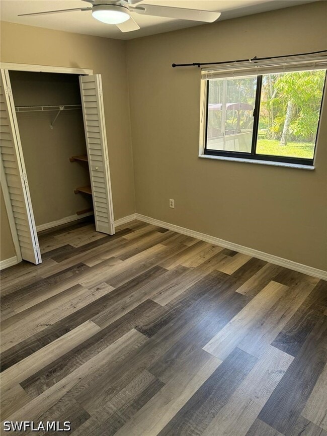 Building Photo - 1325 SW 28th St