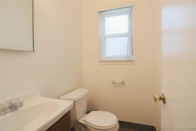 Building Photo - 20720 Meier Rd