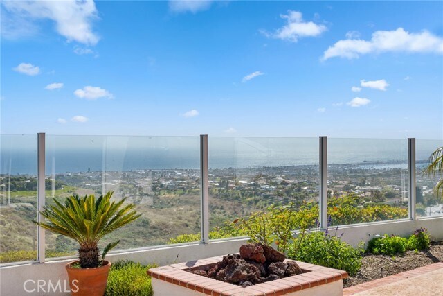 Building Photo - 35 Montecito Dr