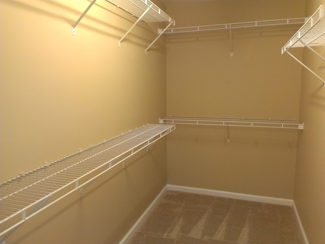 Building Photo - 4001 Crowfield Dr