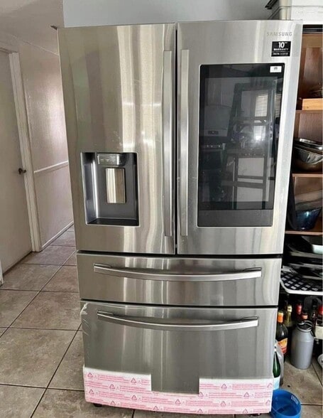 Building Photo - 113 Newton Ave N