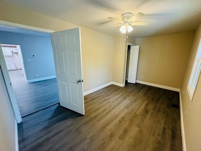 Building Photo - 363 Mansion Ave