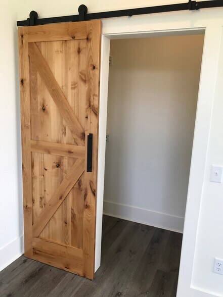 Closet with Barn Door - 1509 Highland Rd