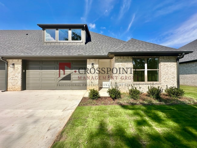 Building Photo - Tour Today! New Construction 4 Bed 2 Bath Triplex!