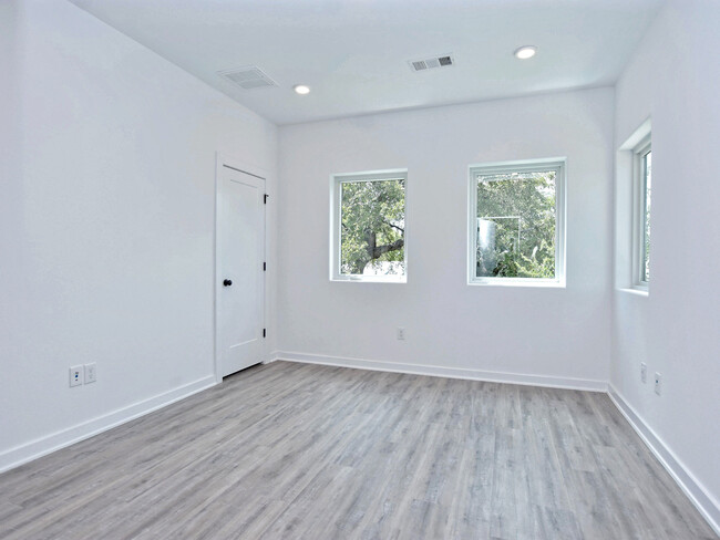 Bedroom on 2nd floor - 5924 S Congress Ave