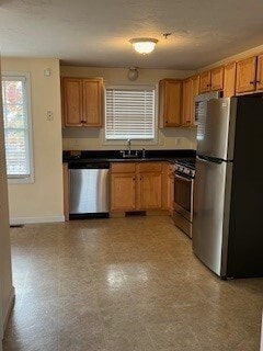 Building Photo - 417 Hildreth St