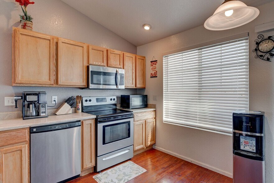 Building Photo - 4790 S Flat Rock Ct