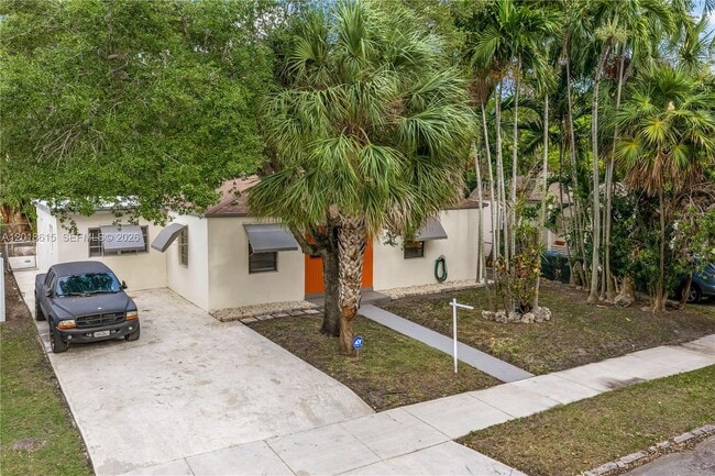 Building Photo - 6531 SW 57th Pl