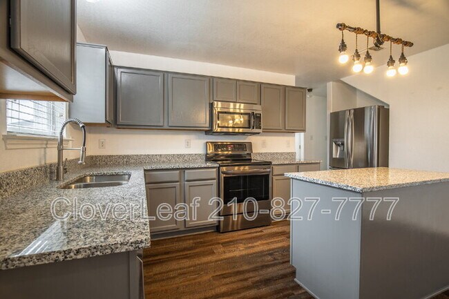 Building Photo - 7603 Bismarck Lake