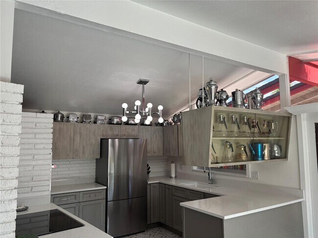 Building Photo - 4830 Higel Ave