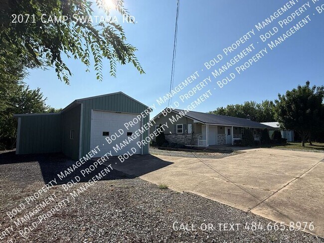 Building Photo - 2071 Camp Swatara Rd