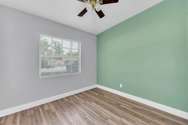 Building Photo - Michigan Ave Duplex