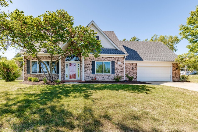 Primary Photo - 1805 Mills Dr