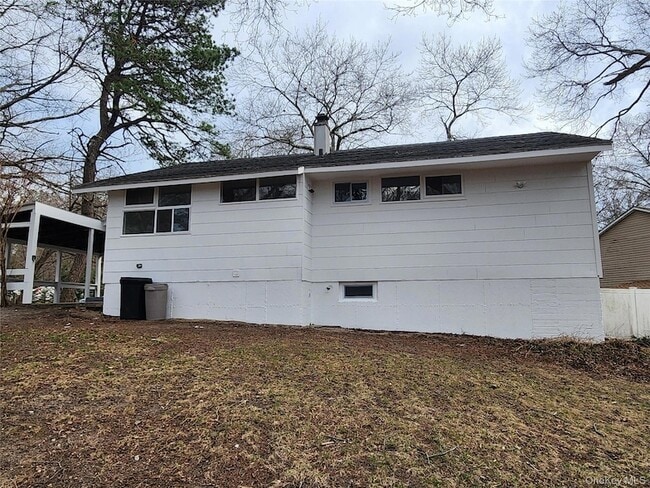 Building Photo - 5 Birch Ct