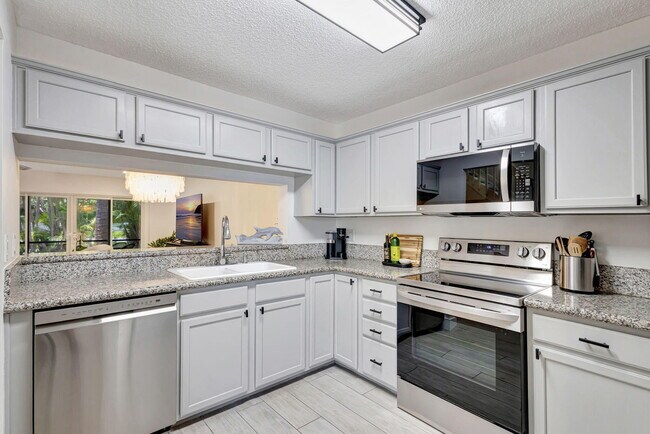 Building Photo - 1106 Ocean Dunes Cir