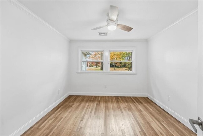 Building Photo - 259 High Service Ave