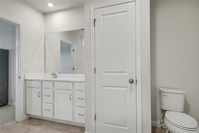 Building Photo - 1371 Madison Cir