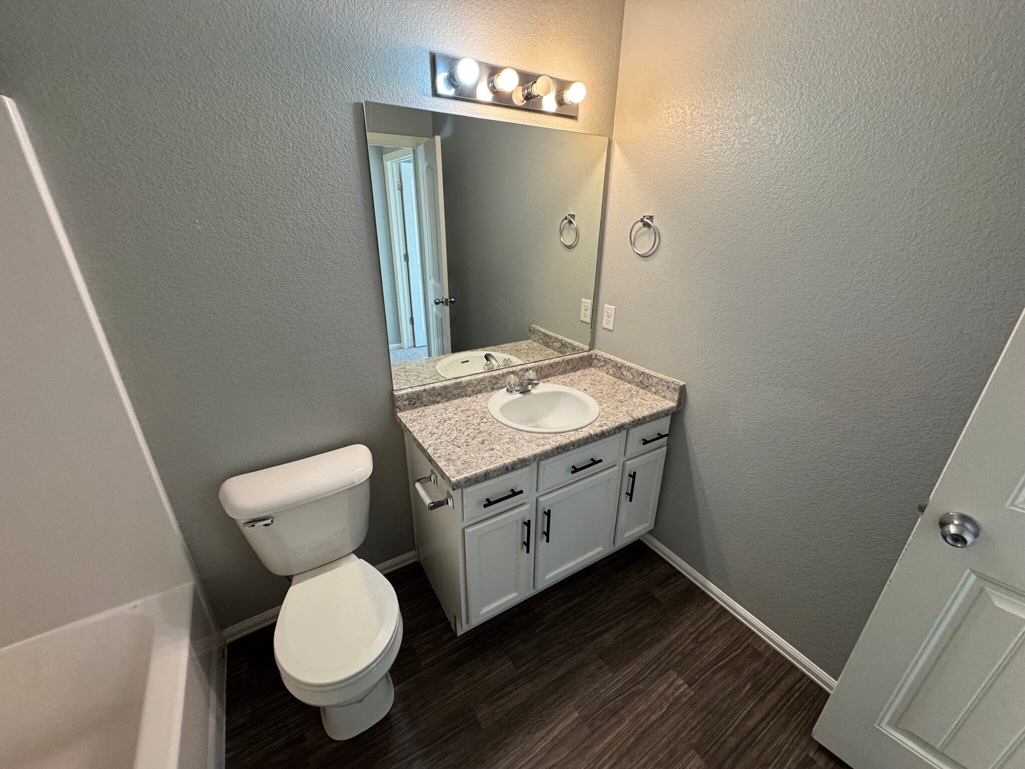 Building Photo - 4738 Painted Sky Vw