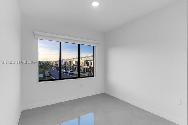 Building Photo - 26103 SW 145th Ave