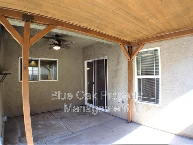 Building Photo - 573 E Eaton Rd