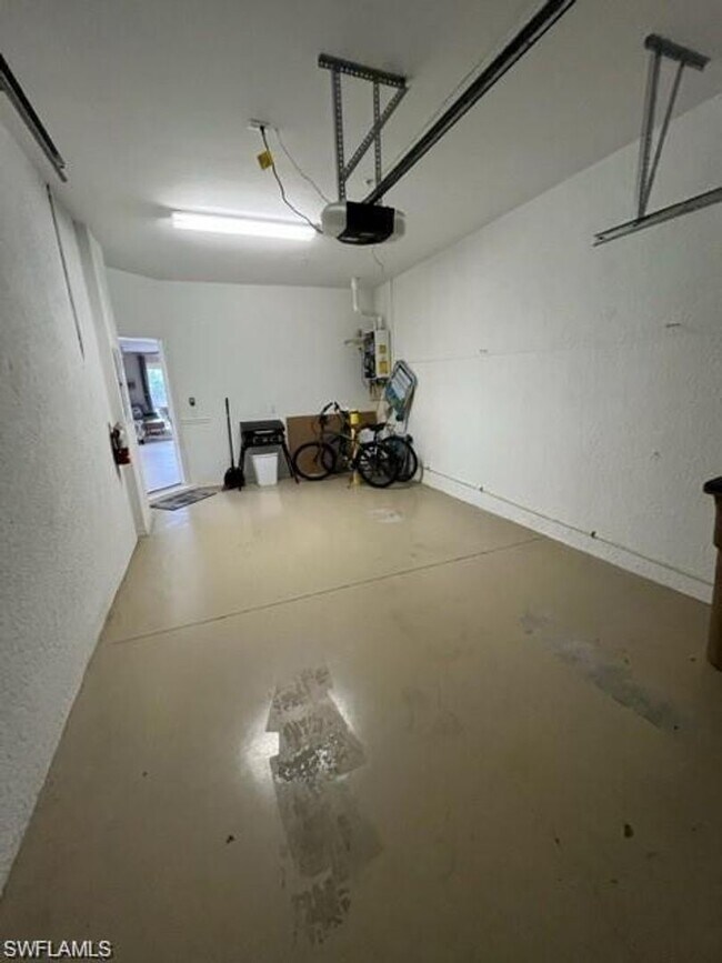 Building Photo - Openings for Off Season 2025 Still Availab...