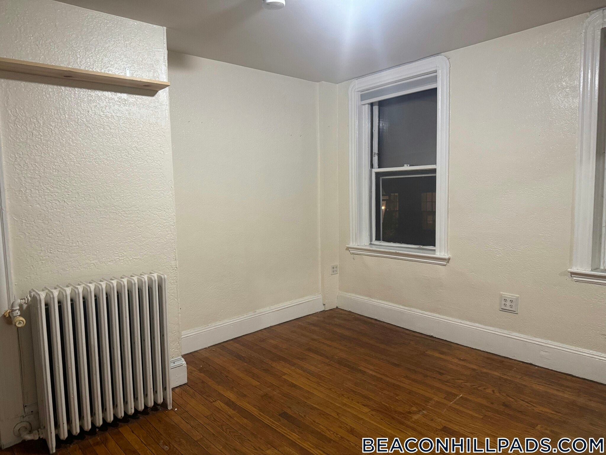 Building Photo - 72 Revere St