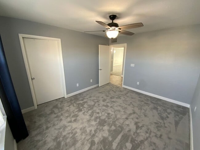 Building Photo - 1908 Tierra Vista Dr