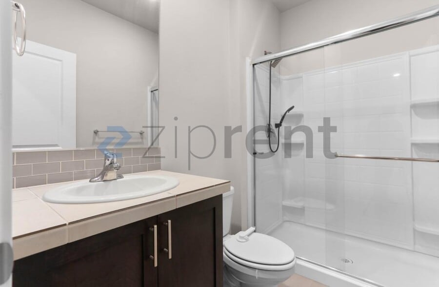 Building Photo - 18823 111th Ave E