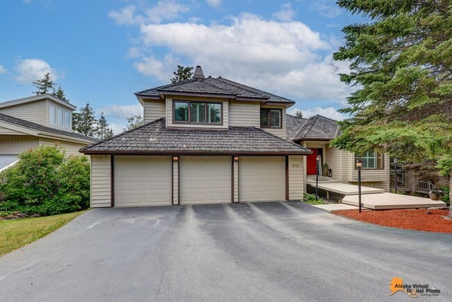 Building Photo - 18722 Guillemot Cir
