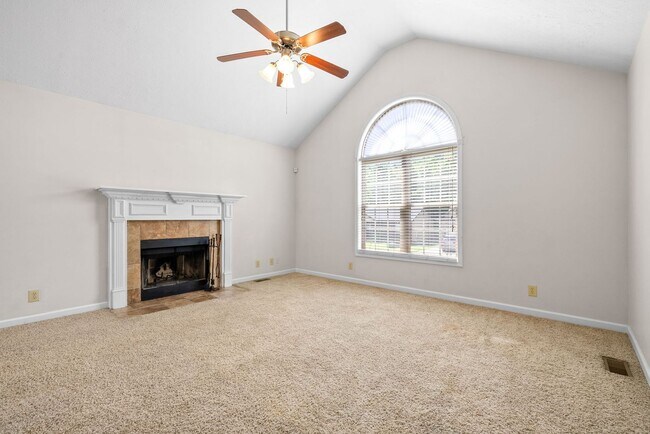 Building Photo - COMING SOON!!!    Lovely home in Wildwood West Subdivision