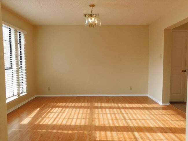 Building Photo - 716 Camp Fire Trail