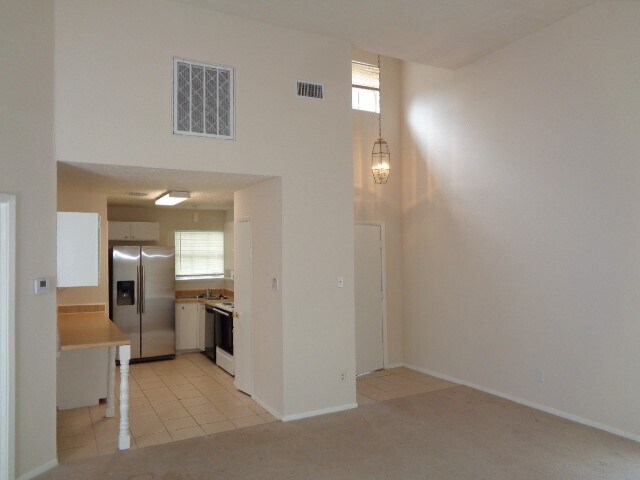 Building Photo - 13114 Vista Oro Dr