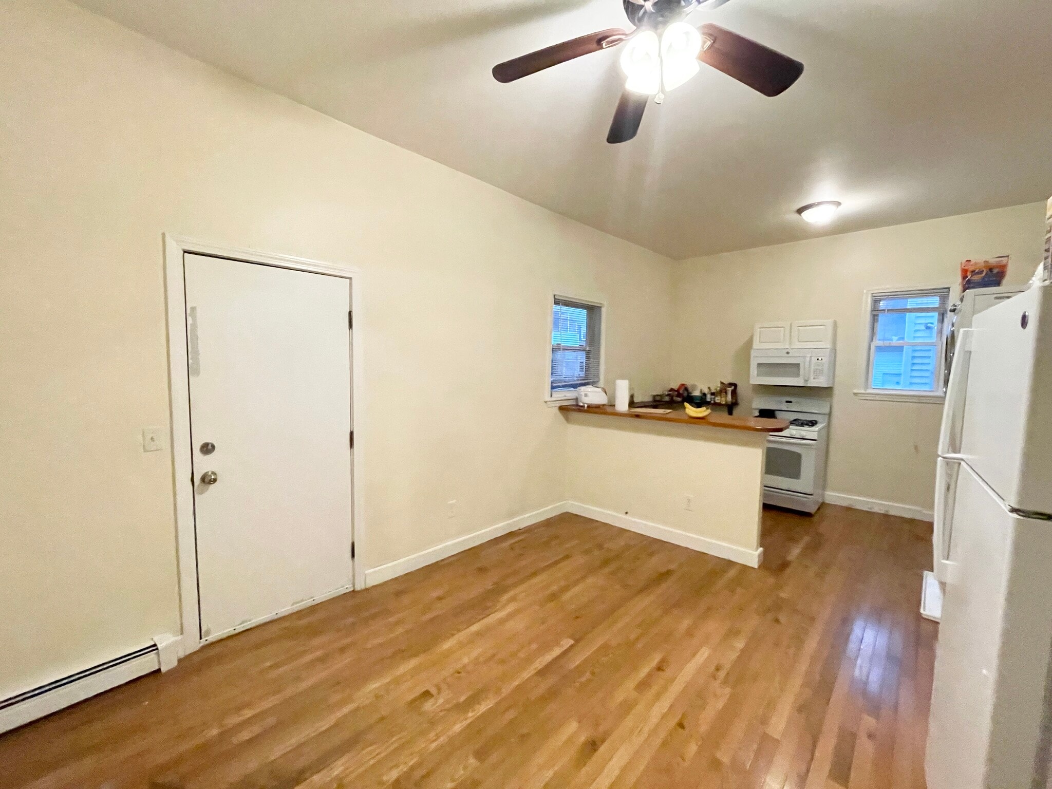 Building Photo - 29 Spring Garden St