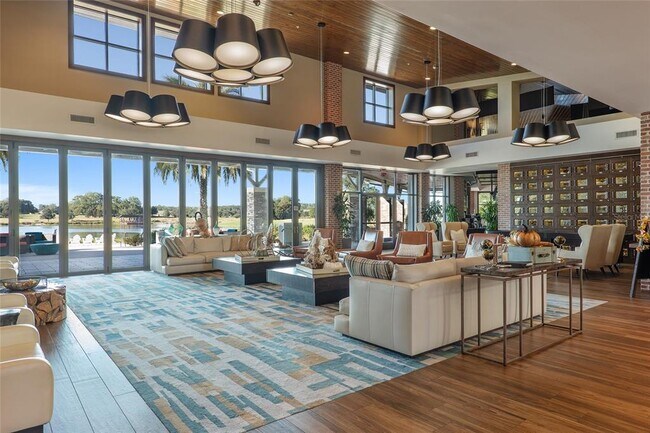 Building Photo - 5253 NW 43rd Ln Rd