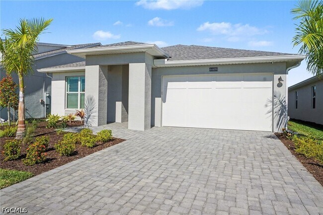 Building Photo - 44489 Panther Dr