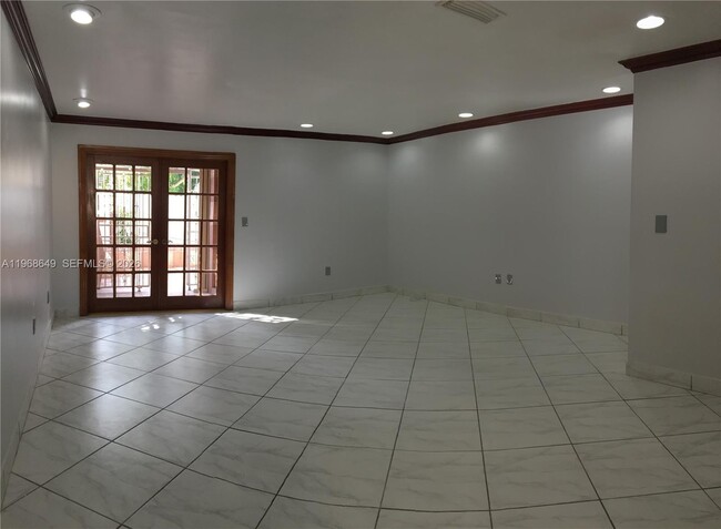 Building Photo - 13444 SW 62nd St