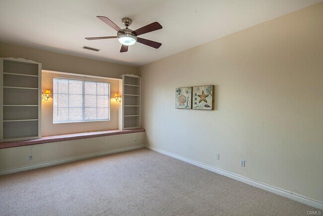 Building Photo - 1035 Fairview Ave