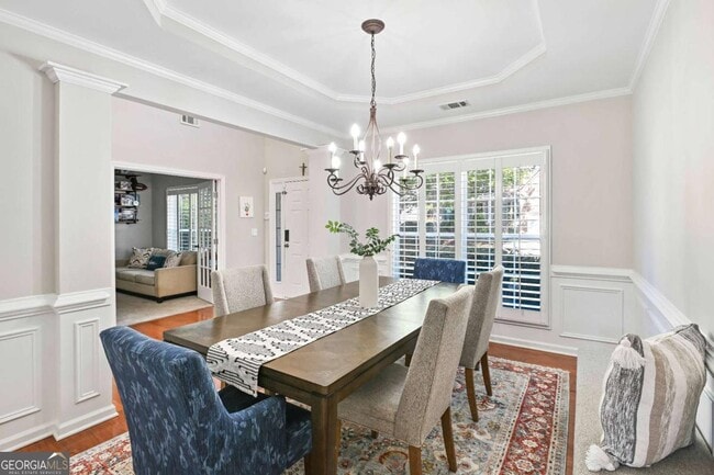 Building Photo - 2675 Huddlestone Way