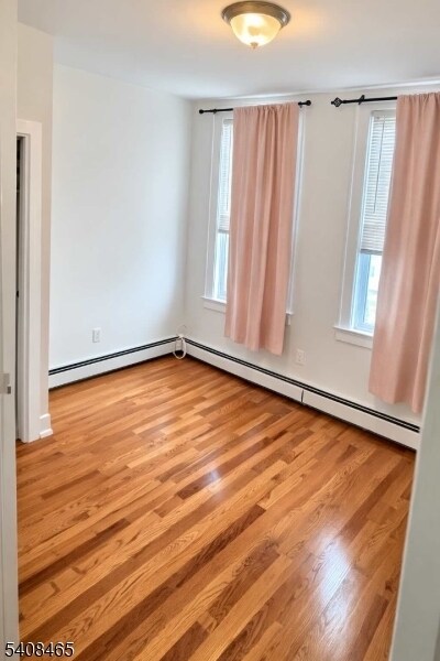 Building Photo - 110 Willow Ave