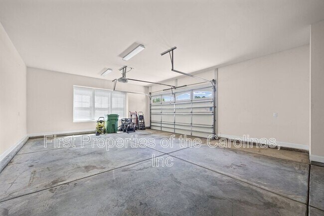 Building Photo - 12712 Rusty Blackbird Wy