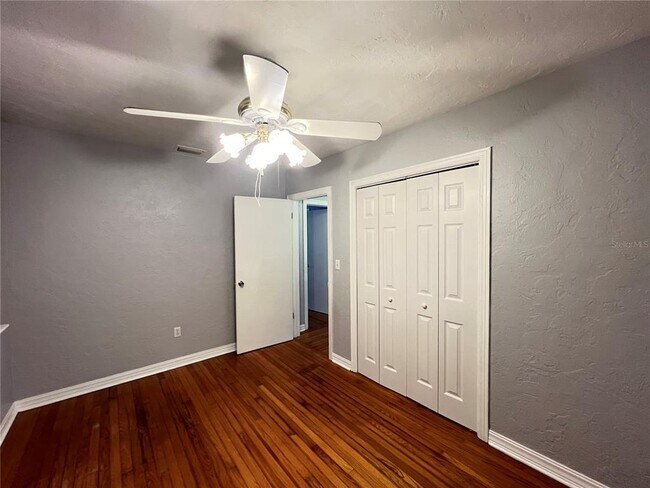 Building Photo - 3725 E Fort King St