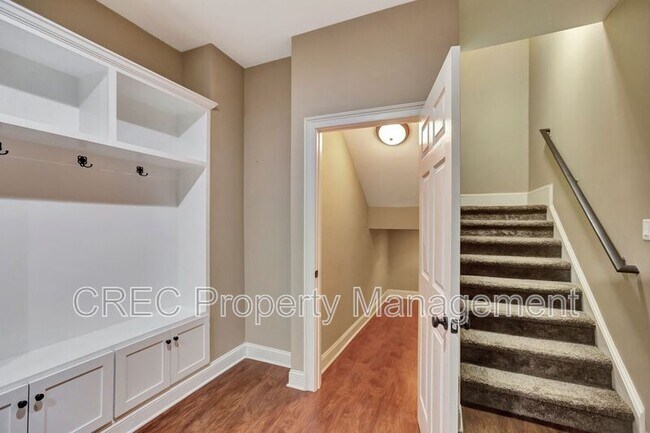 Building Photo - 258 Silver Cypress Cir