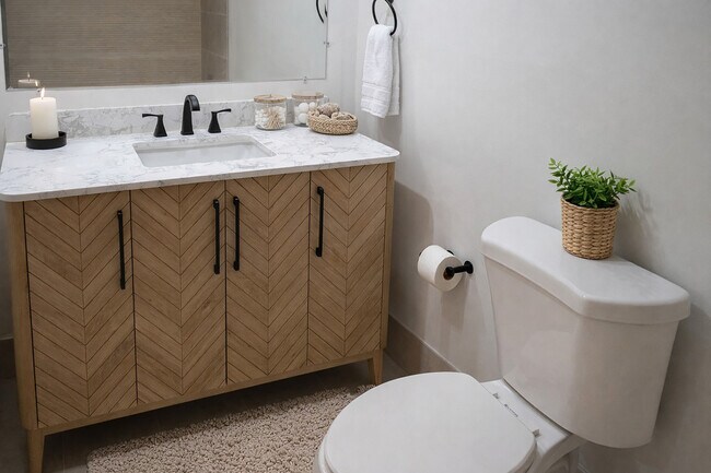 Building Photo - 3001 S Course Dr